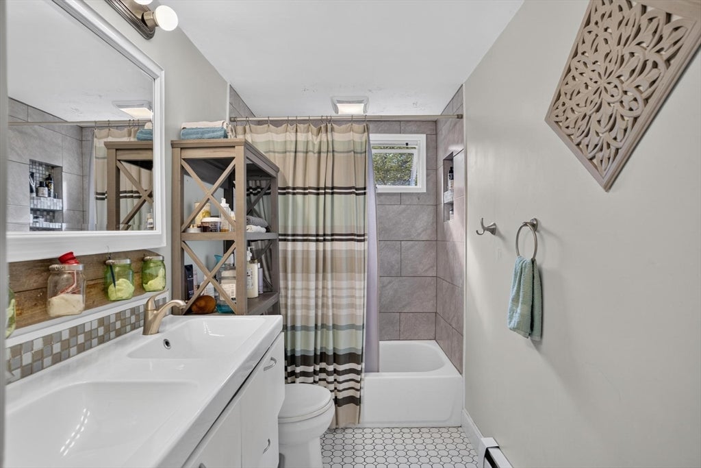 542 Wanoosnoc Rd, Fitchburg, MA, 542 Wanoosnoc Rd, Fitchburg, MA Photo #6