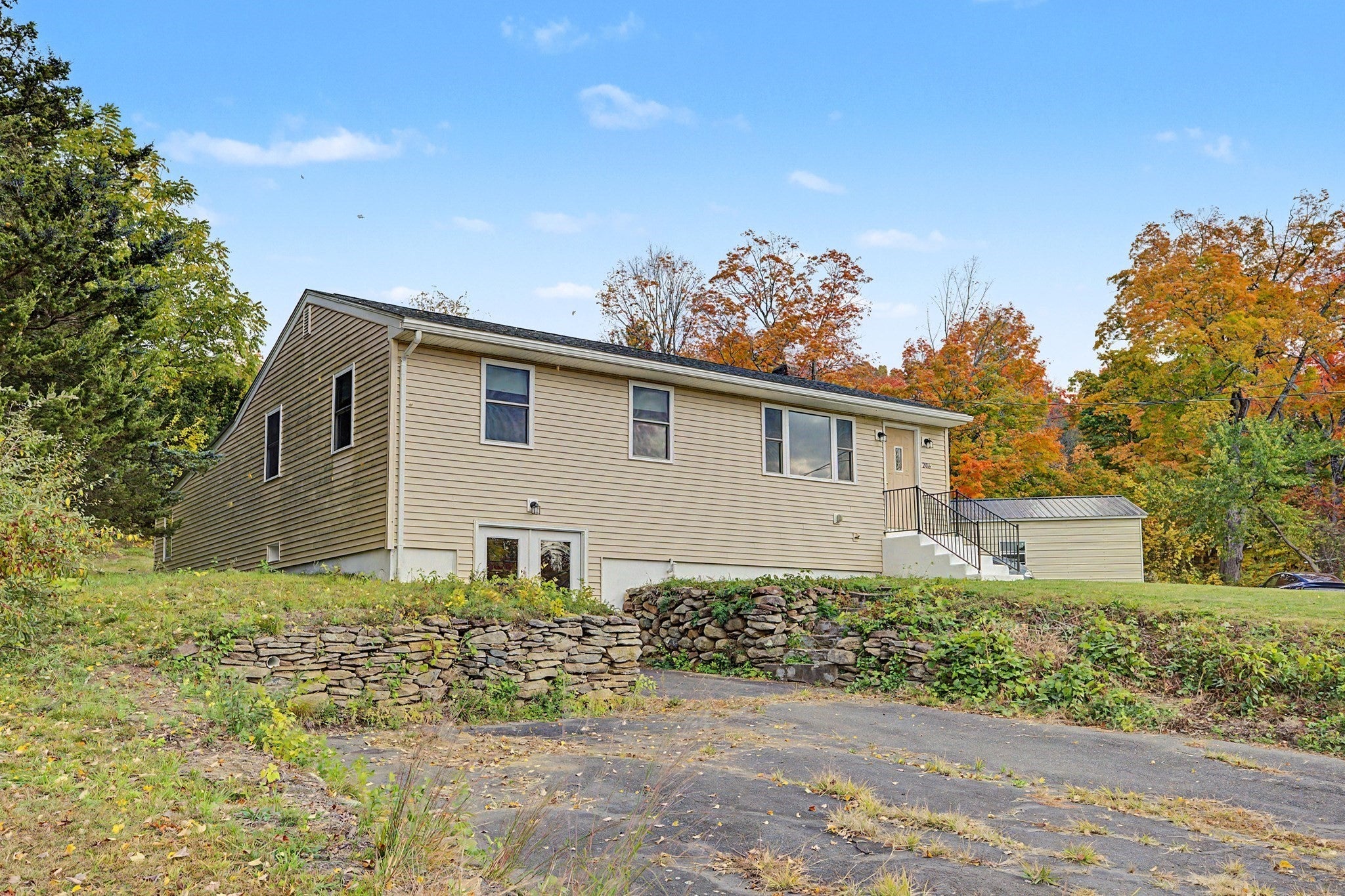 286 Granville Rd, Southwick, MA Photo #32