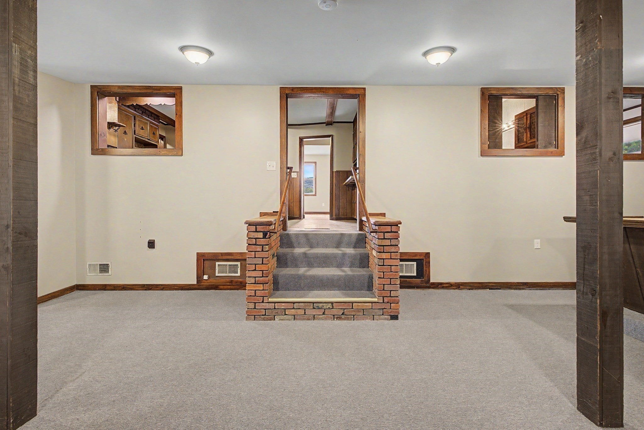 286 Granville Rd, Southwick, MA Photo #21