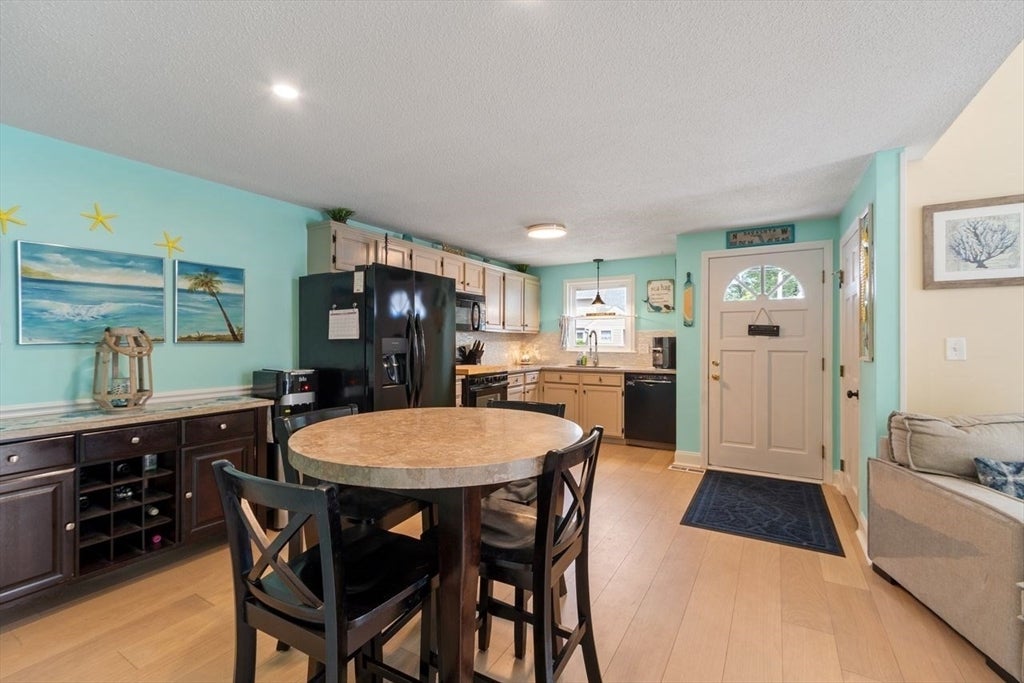 77 Merrimack Meadows Ln #77, Tewksbury, MA, 77 Merrimack Meadows Ln #77, Tewksbury, MA Photo #12