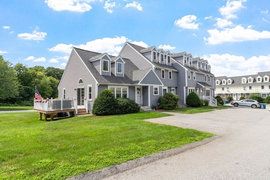 77 Merrimack Meadows Ln #77, Tewksbury, MA, 77 Merrimack Meadows Ln #77, Tewksbury, MA Photo #3
