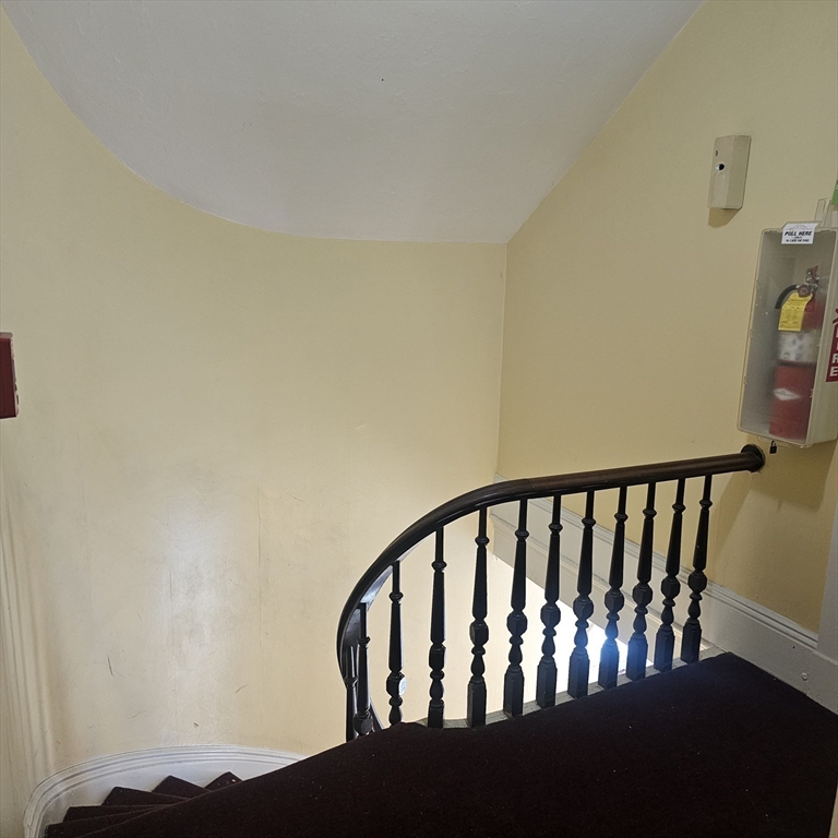 39 Sycamore St