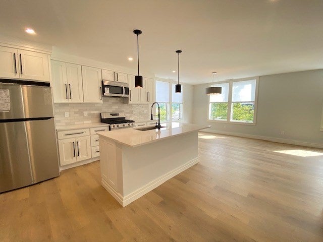 92 Walnut Street #2, Watertown, MA Photo #7