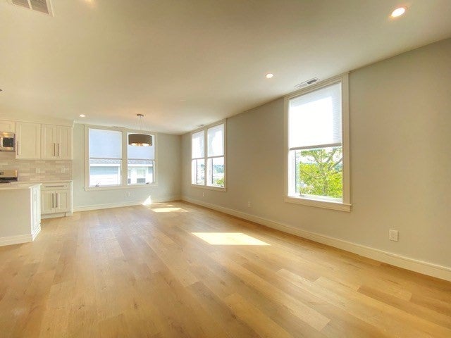 92 Walnut Street #2, Watertown, MA Photo #2