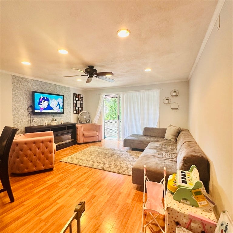 520 High St 7