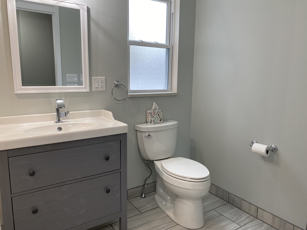 27 Lees River Drive 0