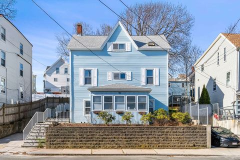 93 Bellingham Ave Revere MA 02151