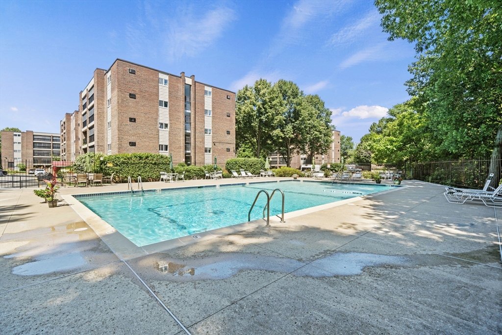 64 Main ST #28B, Stoneham, MA Photo #27