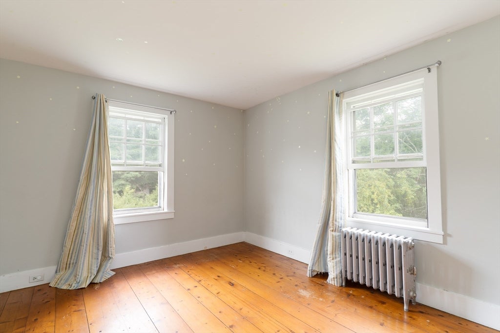 16 Wales Rd, Brimfield, MA Photo #27