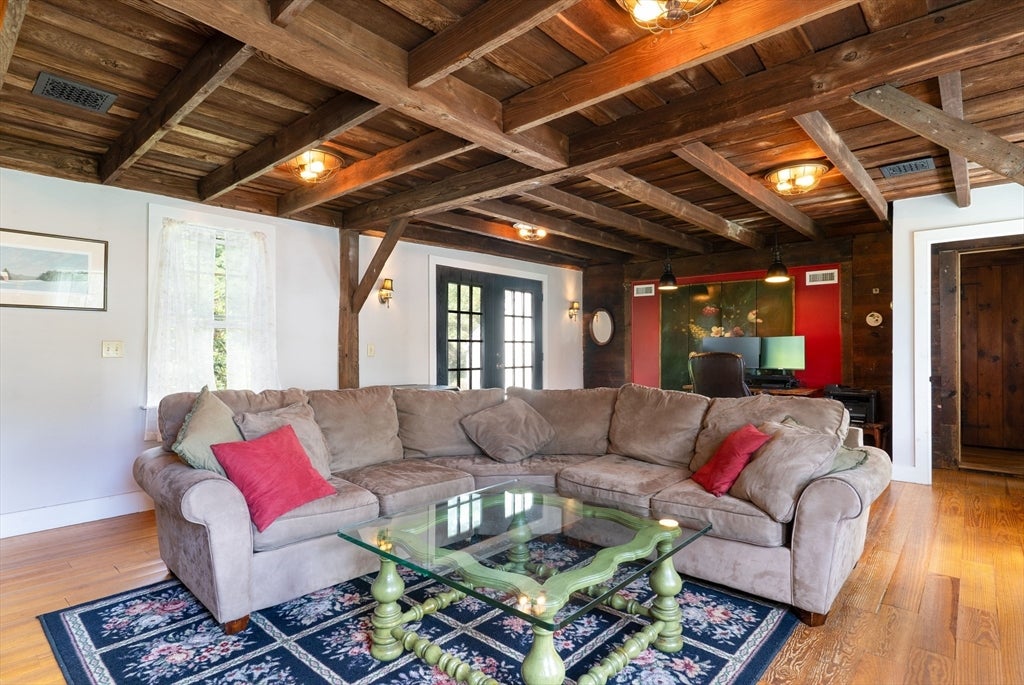 16 Wales Rd, Brimfield, MA Photo #8