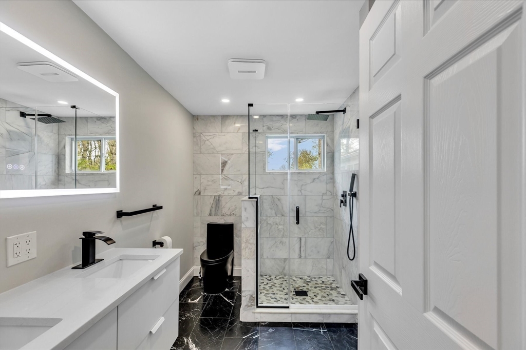 2 Ernst Way, Harwich, MA Photo #12