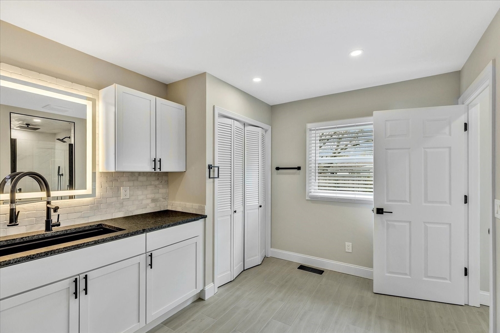 2 Ernst Way, Harwich, MA Photo #13