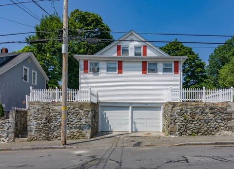 100-102 Phillips St Methuen MA 01844