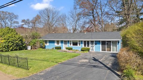 242 Carl Ave Brockton MA 02302