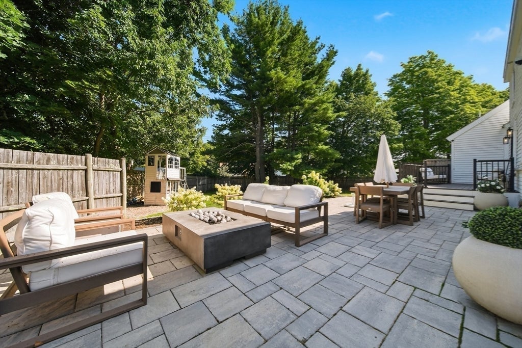 105 Bow St, Peabody, MA Photo #24