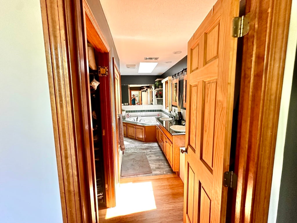 14 Laurel Ridge Dr, Belchertown, MA Photo #23