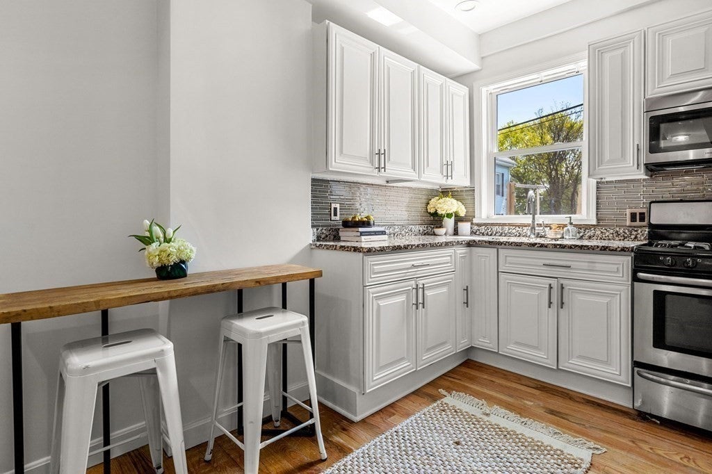 29 Clarence Street #1, Boston, MA, 29 Clarence Street #1, Boston, MA Photo #3