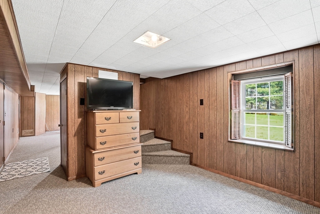 313 Plain St, Bridgewater, MA Photo #25