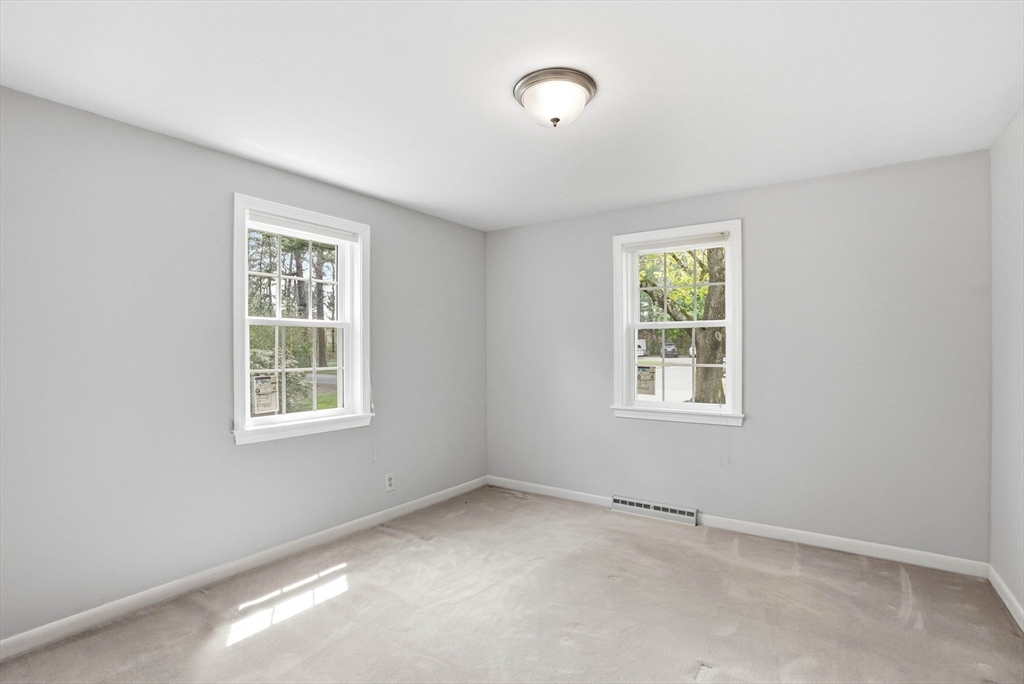313 Plain St, Bridgewater, MA Photo #20