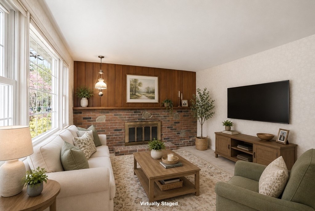 313 Plain St, Bridgewater, MA Photo #15