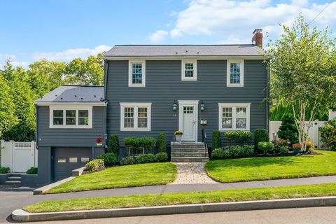 14 Priscilla Ln Quincy MA 02169