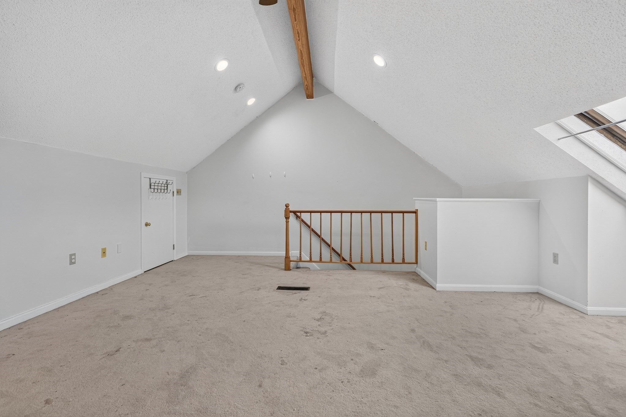 18 Indian Hill Lane #18, Salem, MA, 18 Indian Hill Lane #18, Salem, MA Photo #26