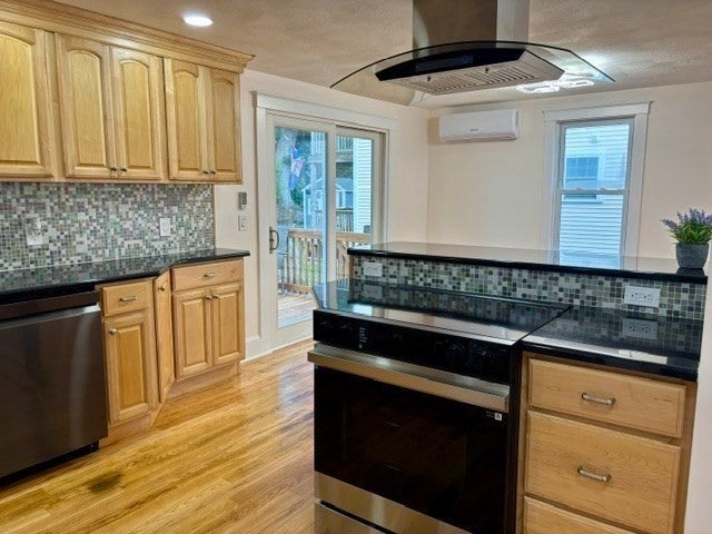 57 Ashland Ave, Methuen, MA, 57 Ashland Ave, Methuen, MA Photo #5