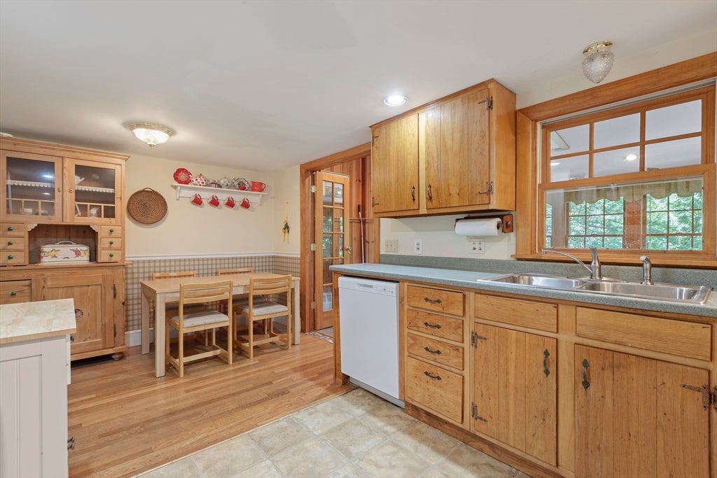 67 Summer St, Foxboro, MA, 67 Summer St, Foxboro, MA Photo #13