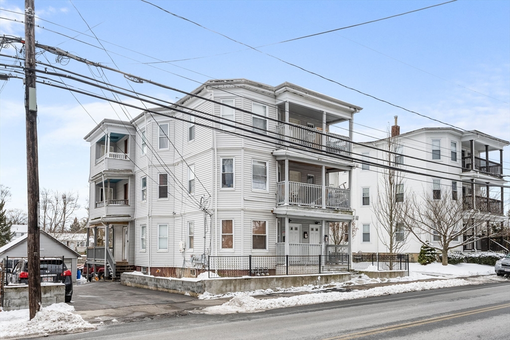 196 Forest Ave