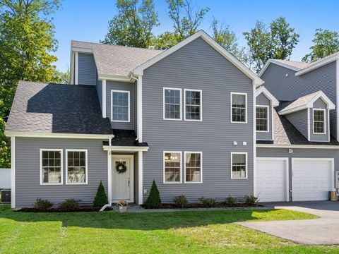 1282 Highland St 1282 Holliston MA 01746