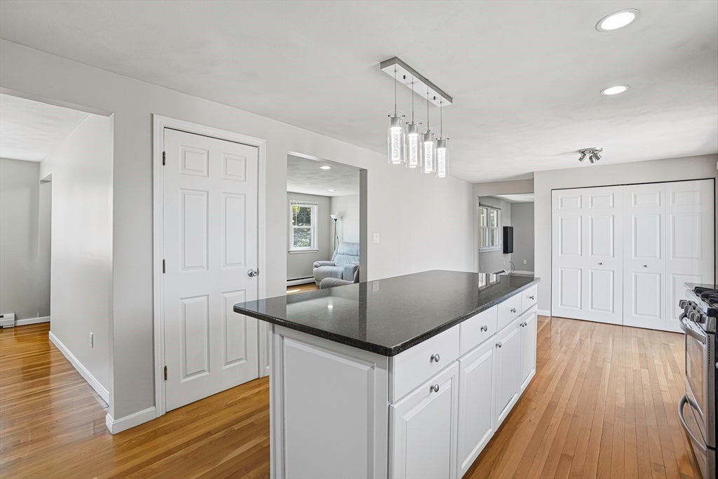 31 Lexington Road, Shrewsbury, MA, 31 Lexington Road, Shrewsbury, MA Photo #6