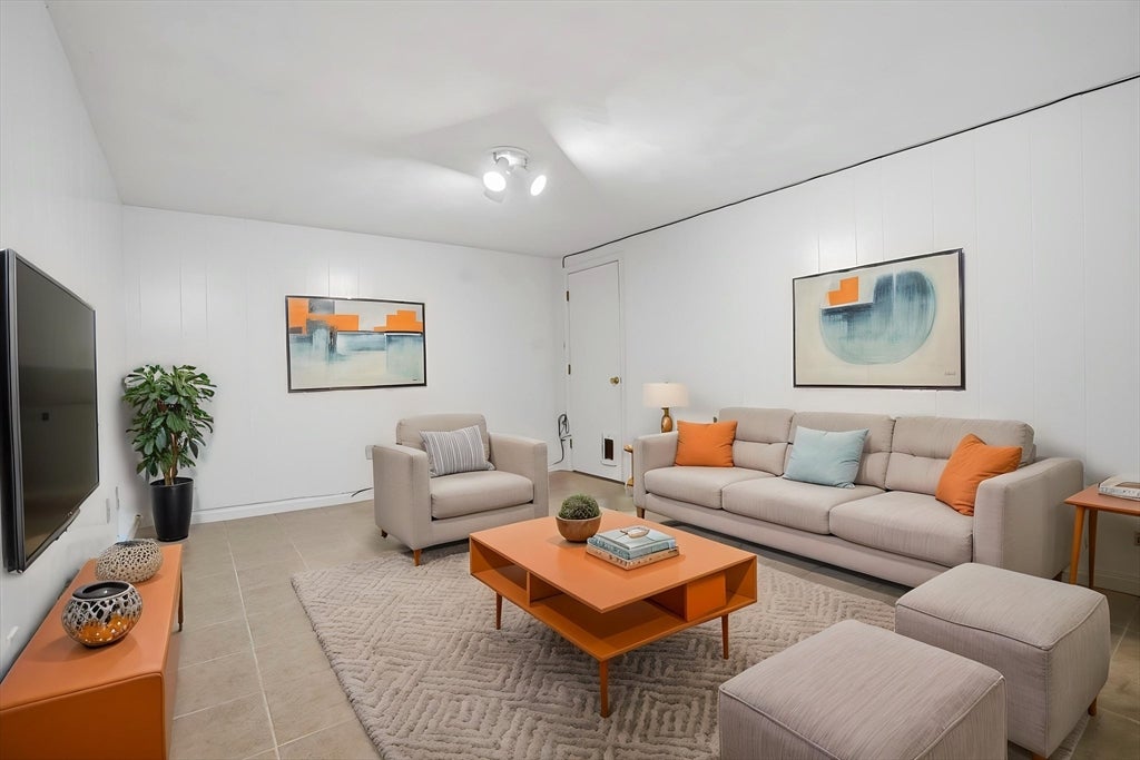 31 Lexington Road, Shrewsbury, MA, 31 Lexington Road, Shrewsbury, MA Photo #29