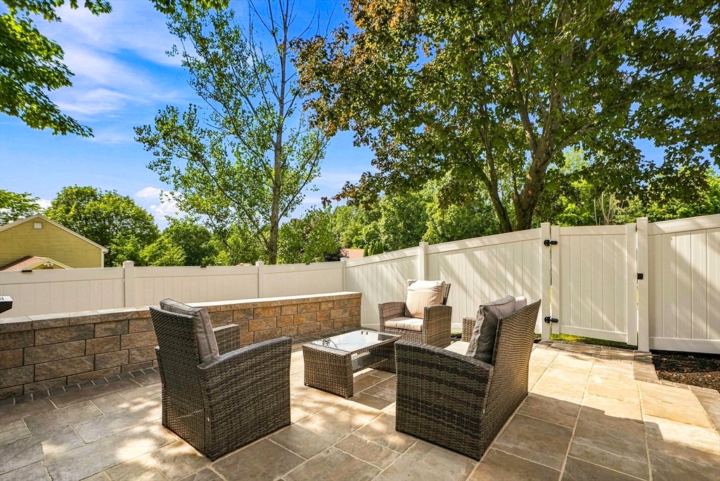 31 Lexington Road, Shrewsbury, MA, 31 Lexington Road, Shrewsbury, MA Photo #38