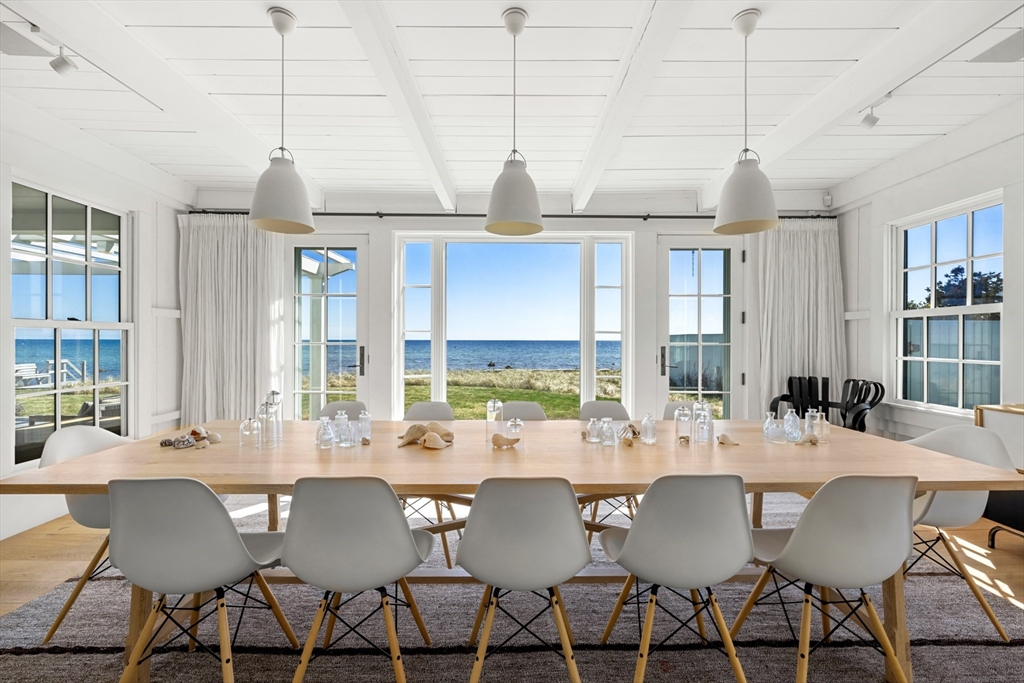 Barnstable, Massachusetts 02647, United States, 8 Bedrooms Bedrooms, ,6 BathroomsBathrooms,Residential,Active,110266