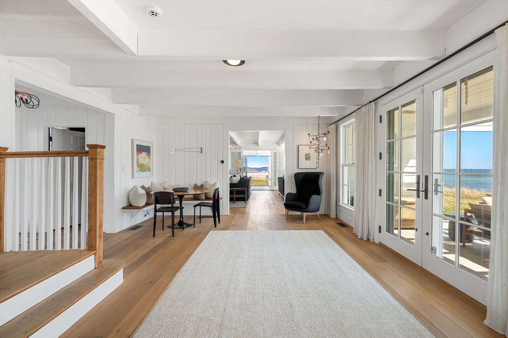 Barnstable, Massachusetts 02647, United States, 8 Bedrooms Bedrooms, ,6 BathroomsBathrooms,Residential,Active,110266