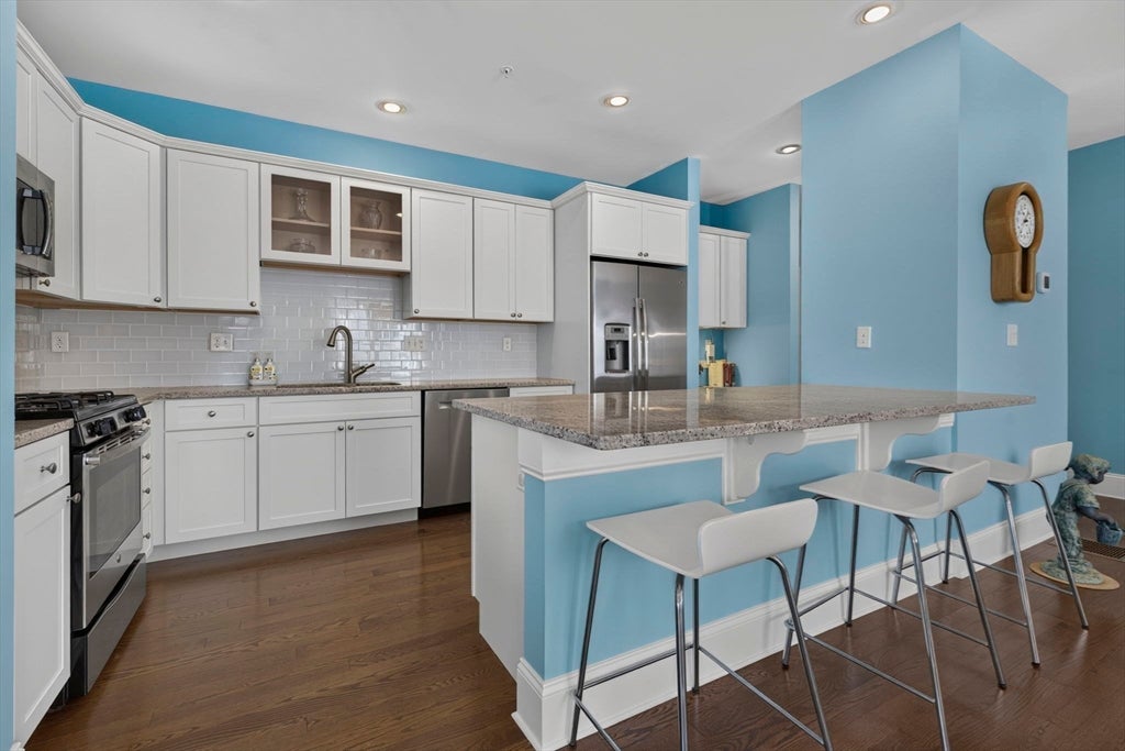 100 Kirkbride Dr #215A, Danvers, MA Photo #11