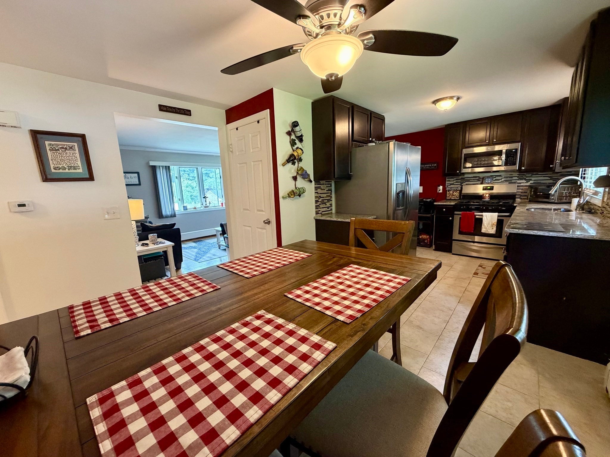 75 Longwood Dr, Chicopee, MA, 75 Longwood Dr, Chicopee, MA Photo #18