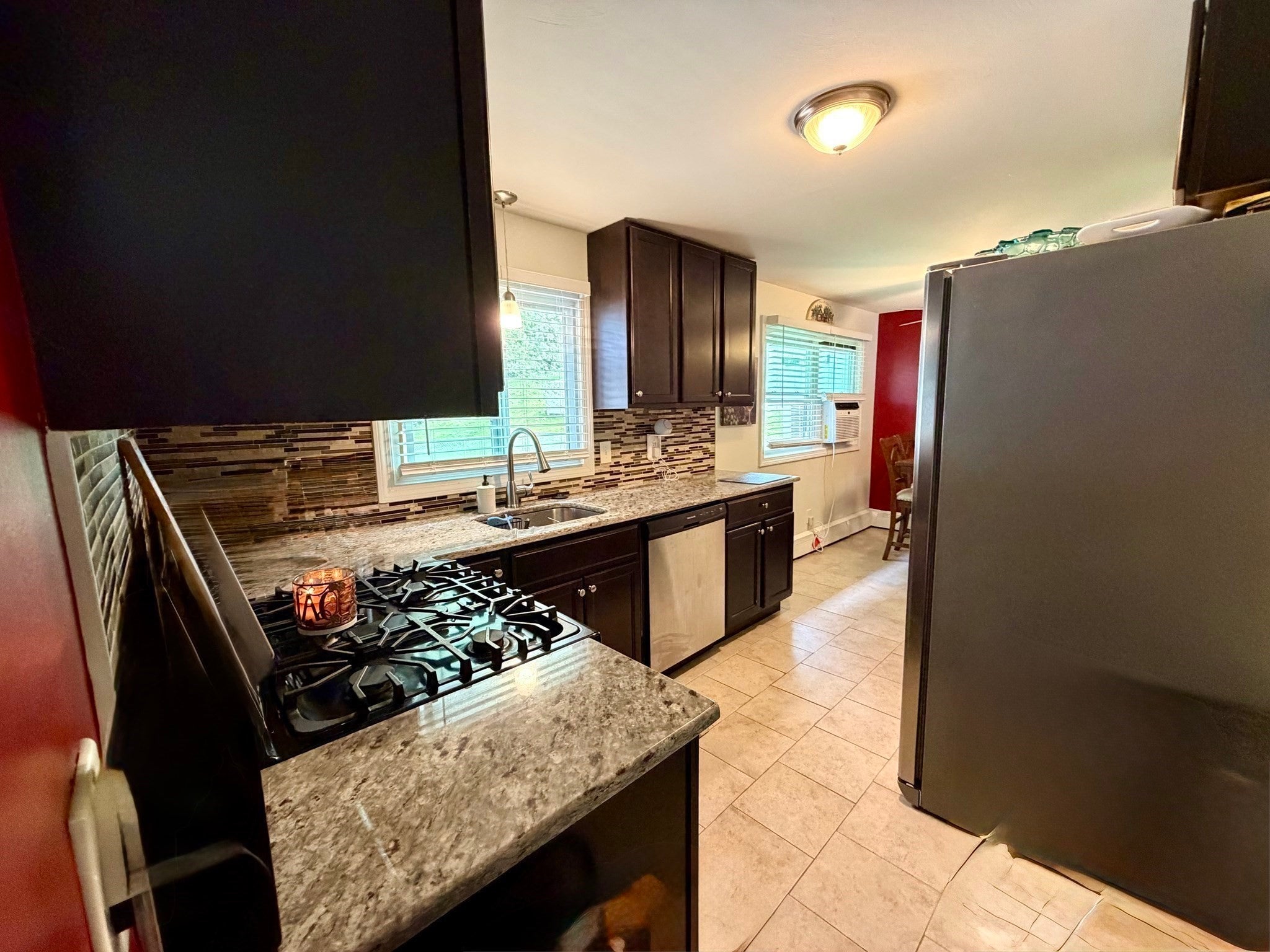 75 Longwood Dr, Chicopee, MA, 75 Longwood Dr, Chicopee, MA Photo #14