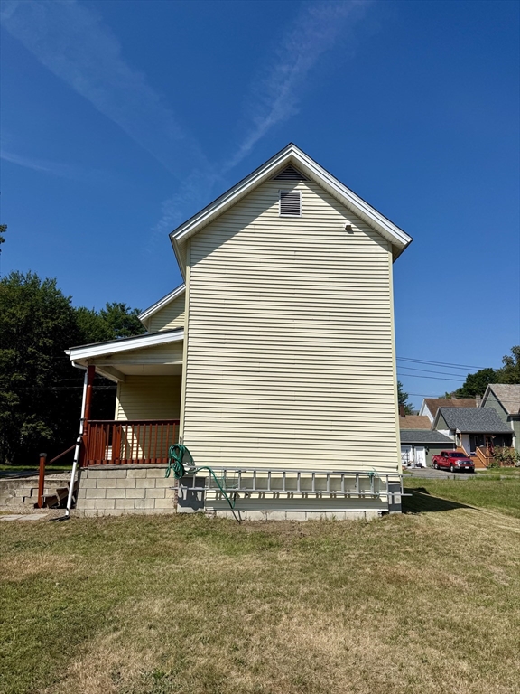 111 Hayden St