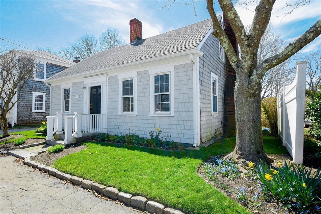 35 Main Street