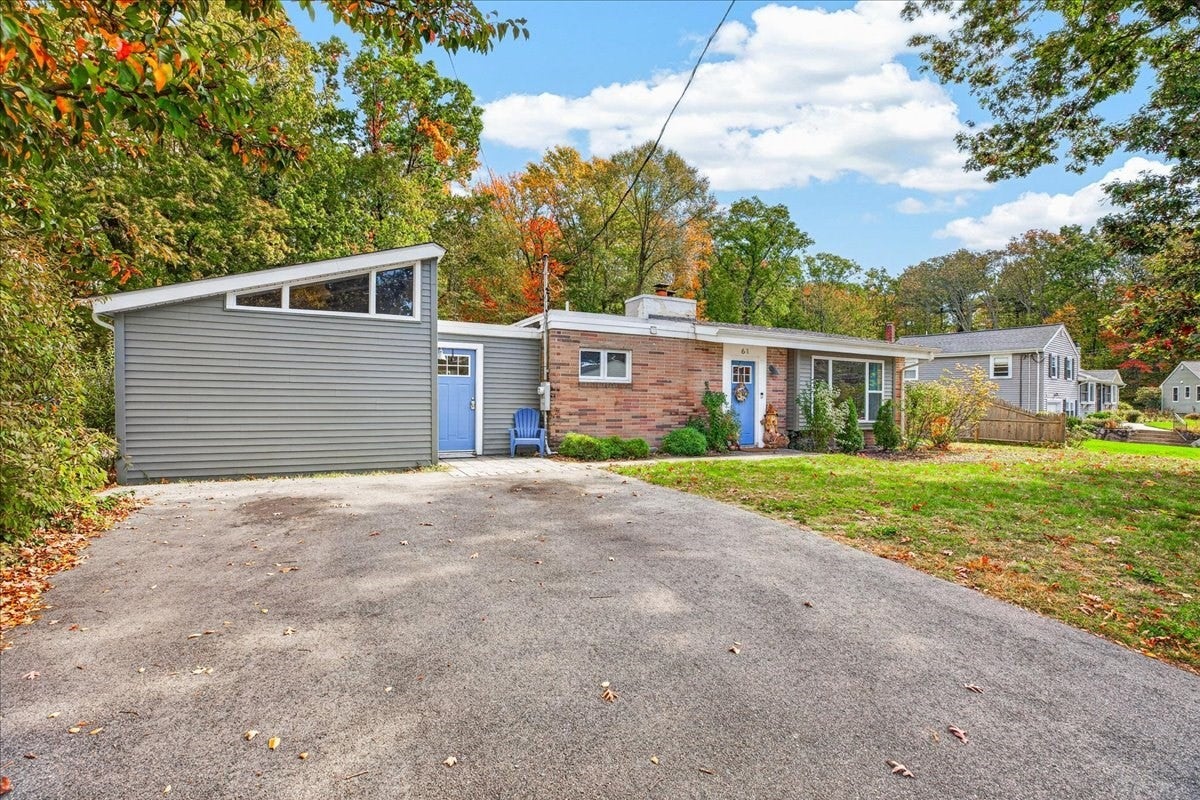 61 Damon Avenue, Holbrook, MA Photo #1