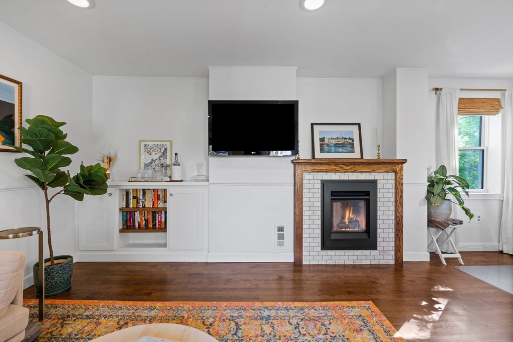 3 Short Street Pl A