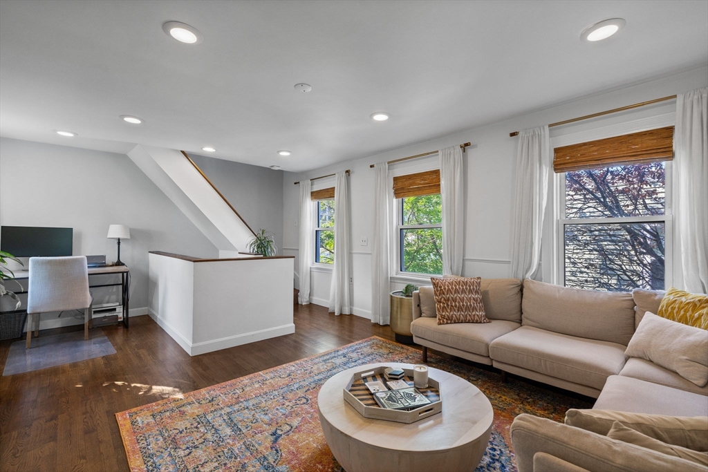 3 Short Street Pl A