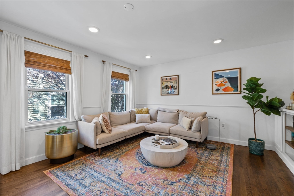 3 Short Street Pl A