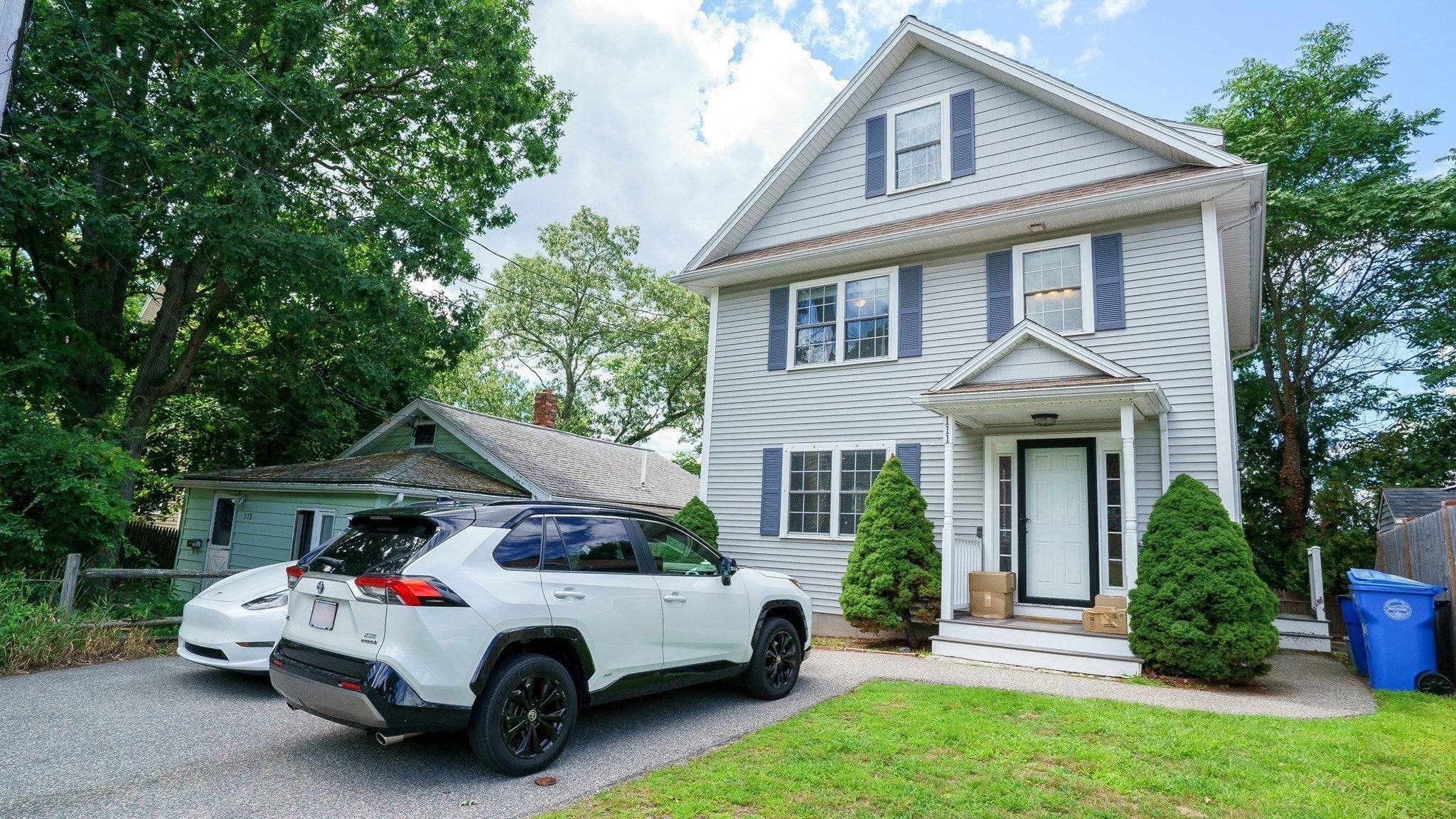 Photo of 111 Marivista Ave, Waltham, MA