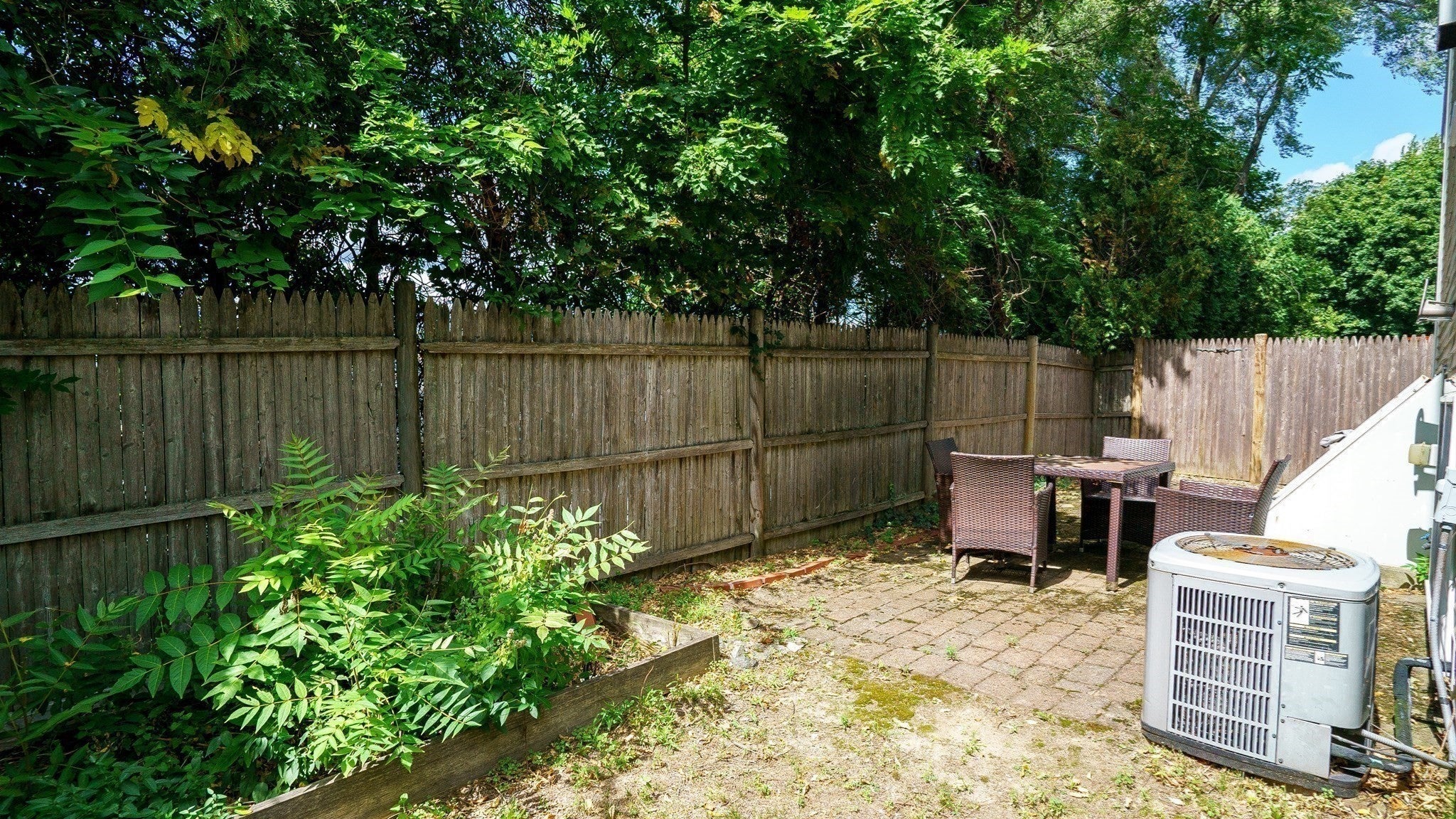 111 Marivista Ave, Waltham, MA Photo #24