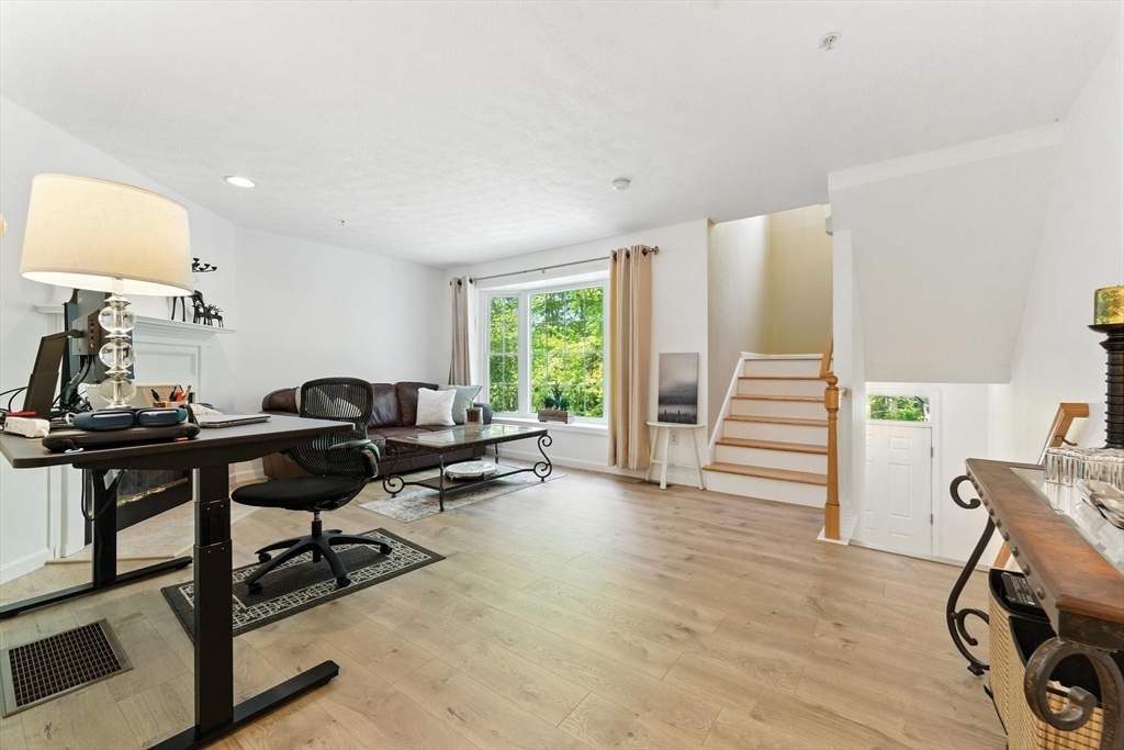 38 Georgetowne Dr 0
