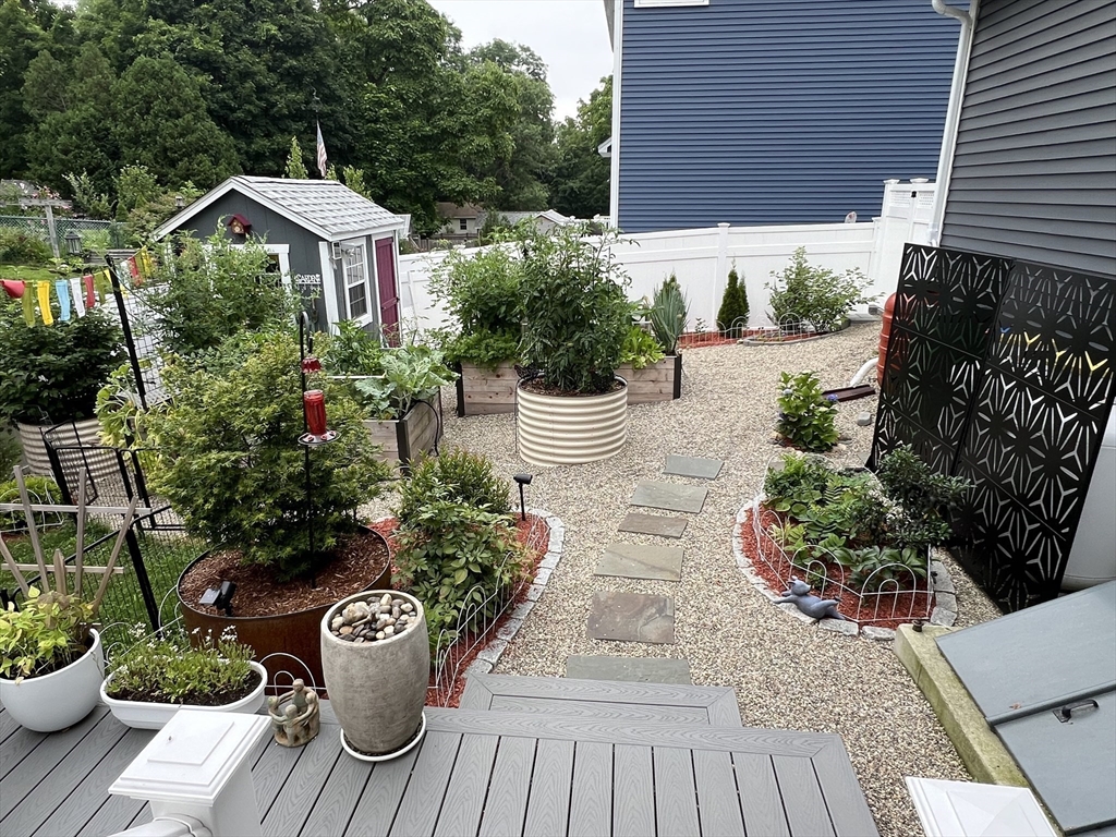 65 Warner St