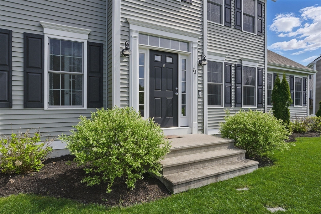 73 Sparrow Way
