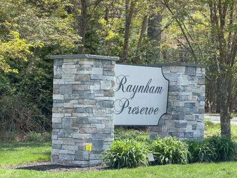73 Sparrow Way Raynham MA 02767